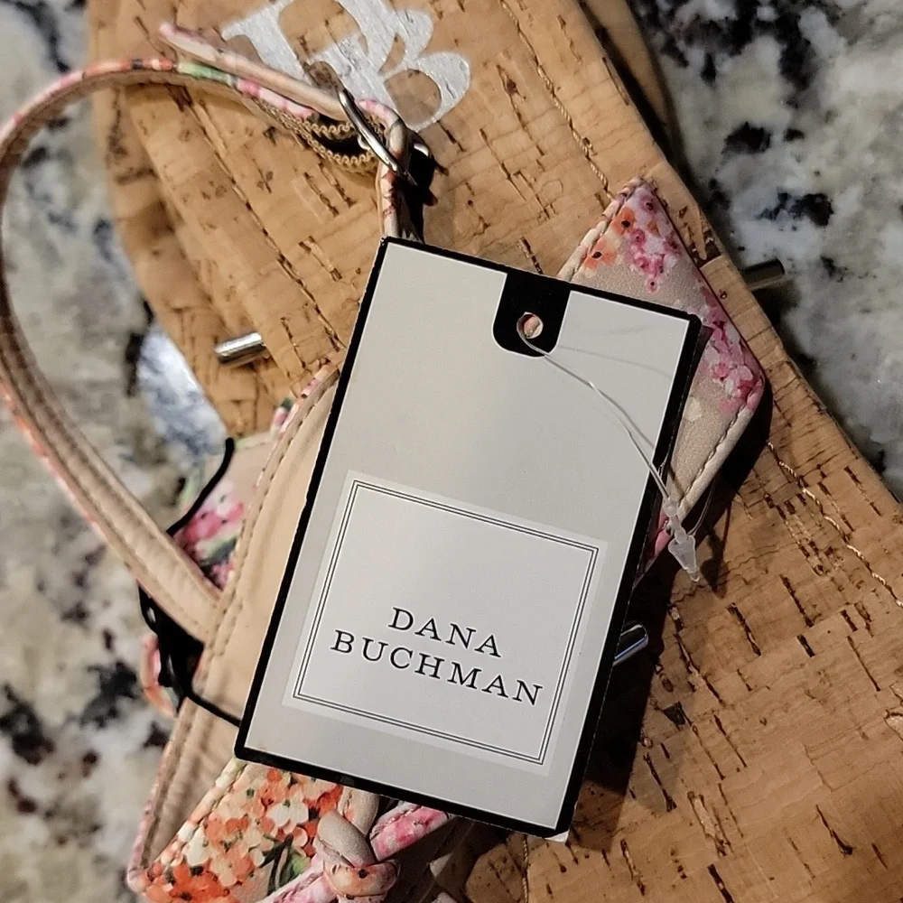 Dana Buchman sandals - Picture 4 of 4